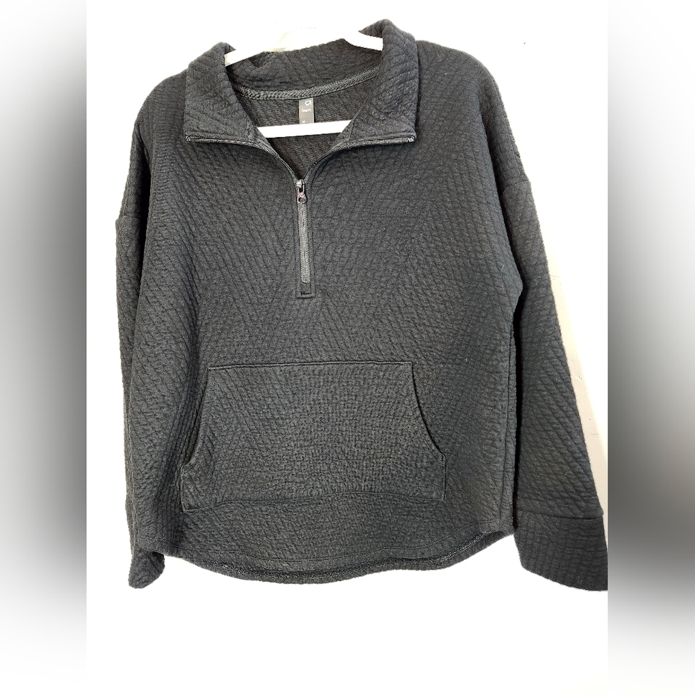 GAP Fit Women's Gray Textured Half-Zip Sweatshirt